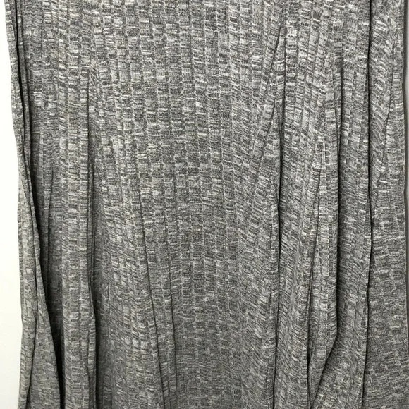 Torrid Womens Dress Size 2X Soft Plush Light Grey Ribbed Fluted Scoop Neck - Picture 6 of 9